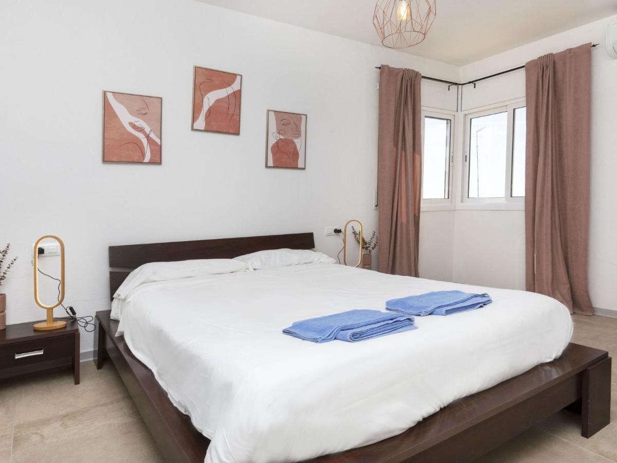 Holiday Home Floradise By Interhome Лорет де Мар Екстериор снимка